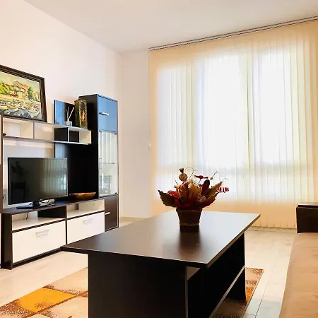 Center 2-bedroom Cosy