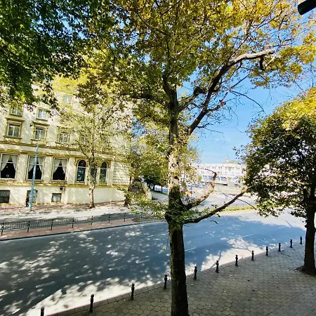 Center 2-bedroom Cosy *