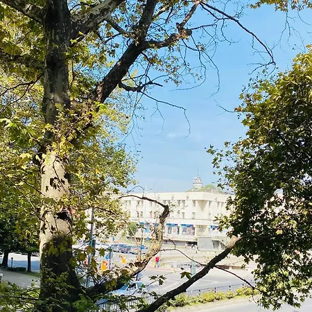 Center 2-bedroom Cosy * Plovdiv